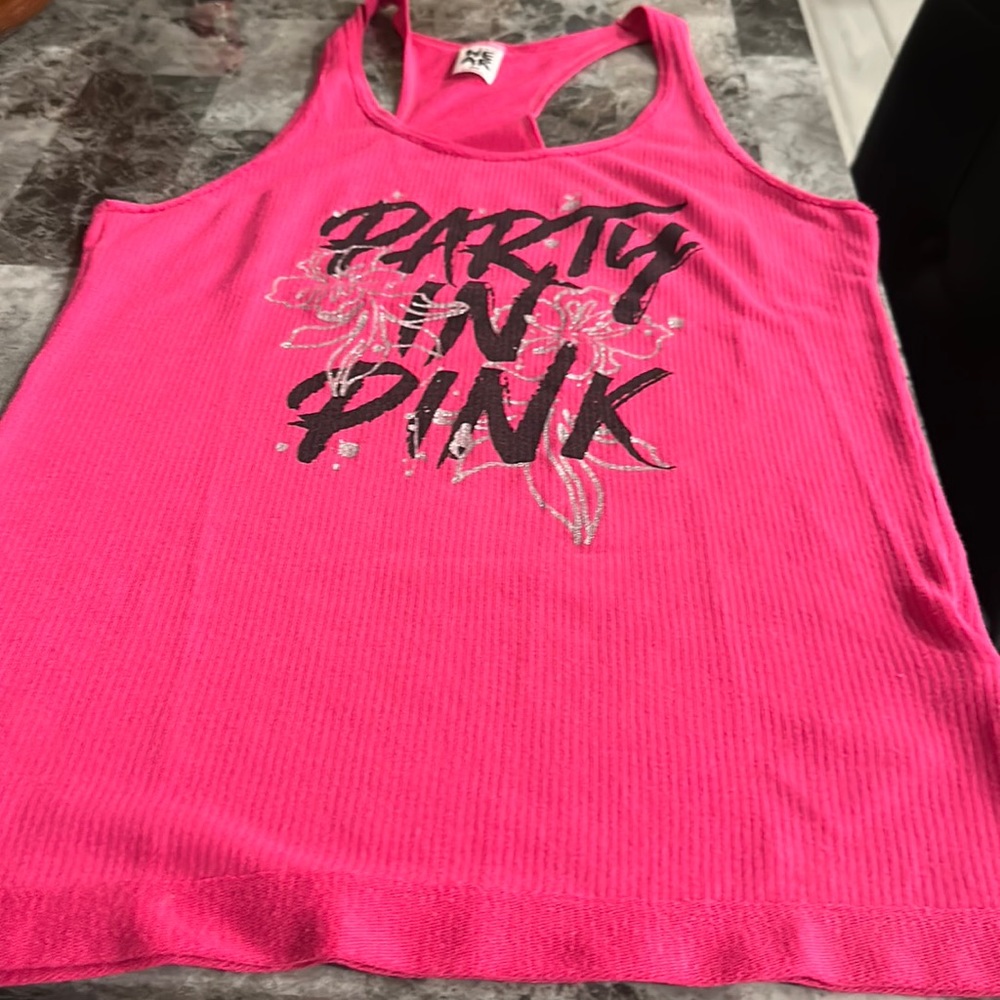 Zumba party in pink tank top